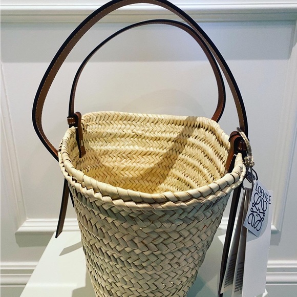 Brand new LOEWE Medium Palm Leaf and Leather Basket Bag - Picture 4 of 9